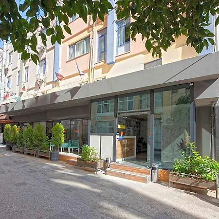 Nest Anatlya Szálloda Antalya